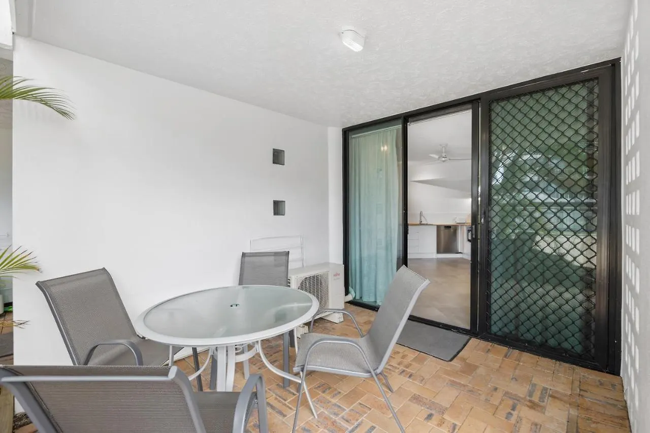 Beach Club Delight Mooloolaba Apartment